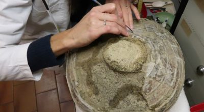 “Another way of digging” –    Lo scavo in laboratorio delle sepolture preromane della necropoli orientale di Padova