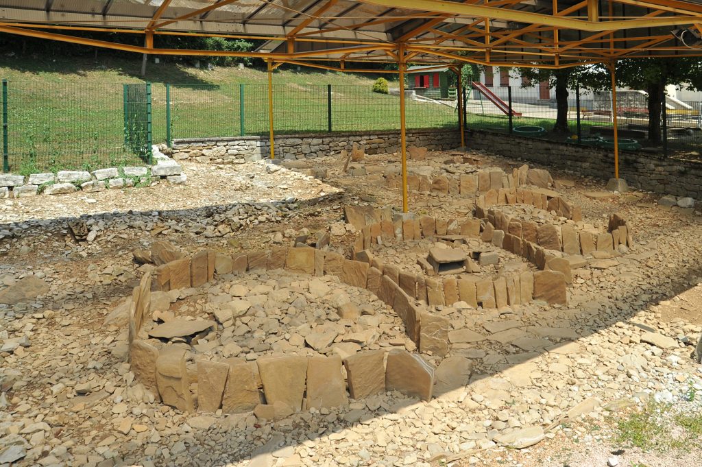 Aperture estive della necropoli di Mel (Borgo Valbelluna, Bl) nell’ambito dell’inziativa culturale “Frammenti d’arte in Valbelluna 2022”